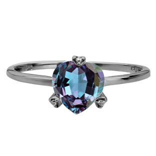 Simple Heart Shaped Alexandrite Diamond Black Gold Ring by Gemologica