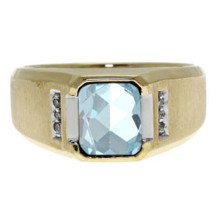 Diamond and Emerald Cut Aquamarine Gemstone Men's Ring In Yellow Gold