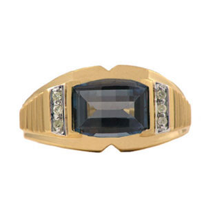 Barrel Cut London Blue Topaz and Diamond Ring For Men In Yellow Gold